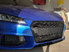 Kühlergrill Wabengrill Grill Schwarz Glanz für Audi TT 8S FV TT Roadster 2015-2018