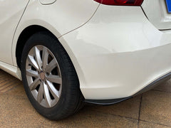 Heckansatz Splitter Spoiler Ecken Schwarz für Mercedes A W176 Avantgarde 2013-2018