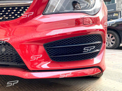 Nebelscheinwerfer Gitter Front Grill für Merderdes CLA C117 X117 AMG Line 13-15