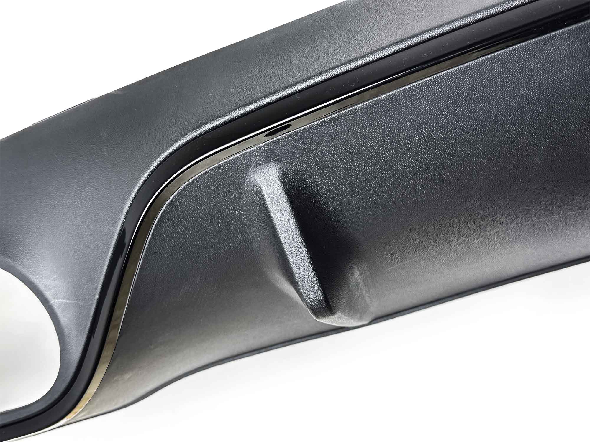E53 Optik Heckdiffusor Auspuff Schwarz für Mercedes C238 A238 AMG-Line 16-24