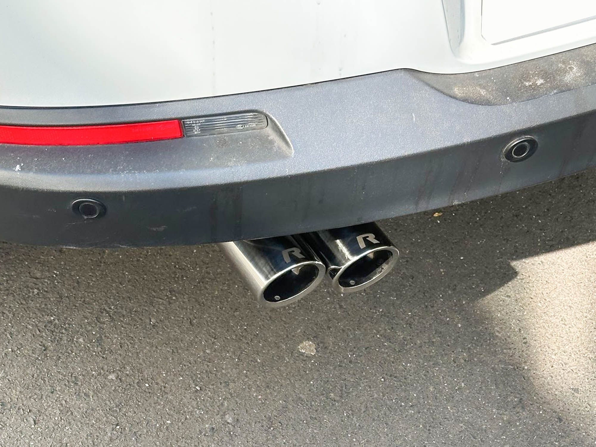 80mm Chrom Edelstahl Auspuff Auspuffblenden Endrohrblende für VW Tiguan 5N Passat B6 B7 CC