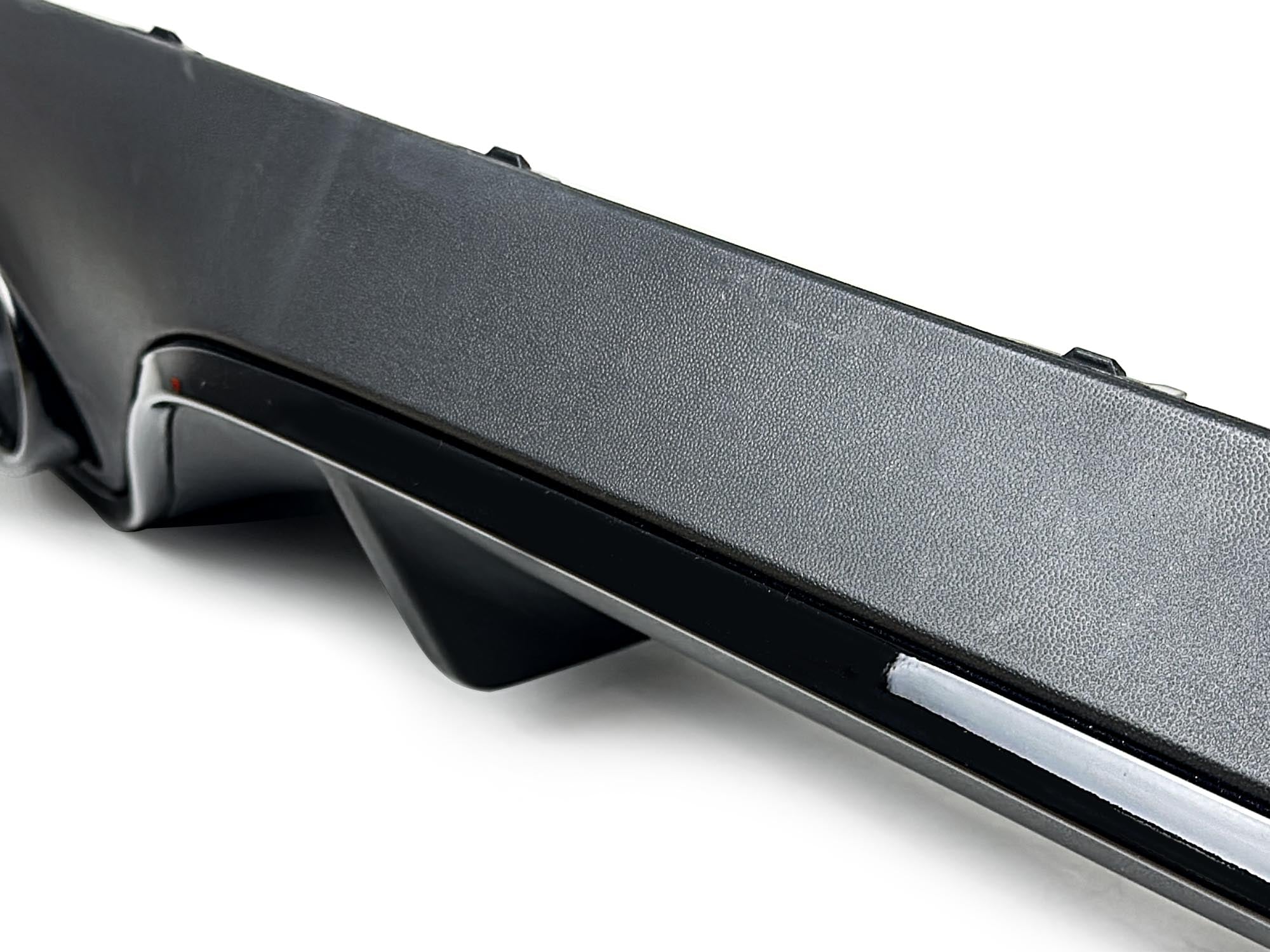 E53 Optik Heckdiffusor Auspuff Schwarz für Mercedes C238 A238 AMG-Line 16-24