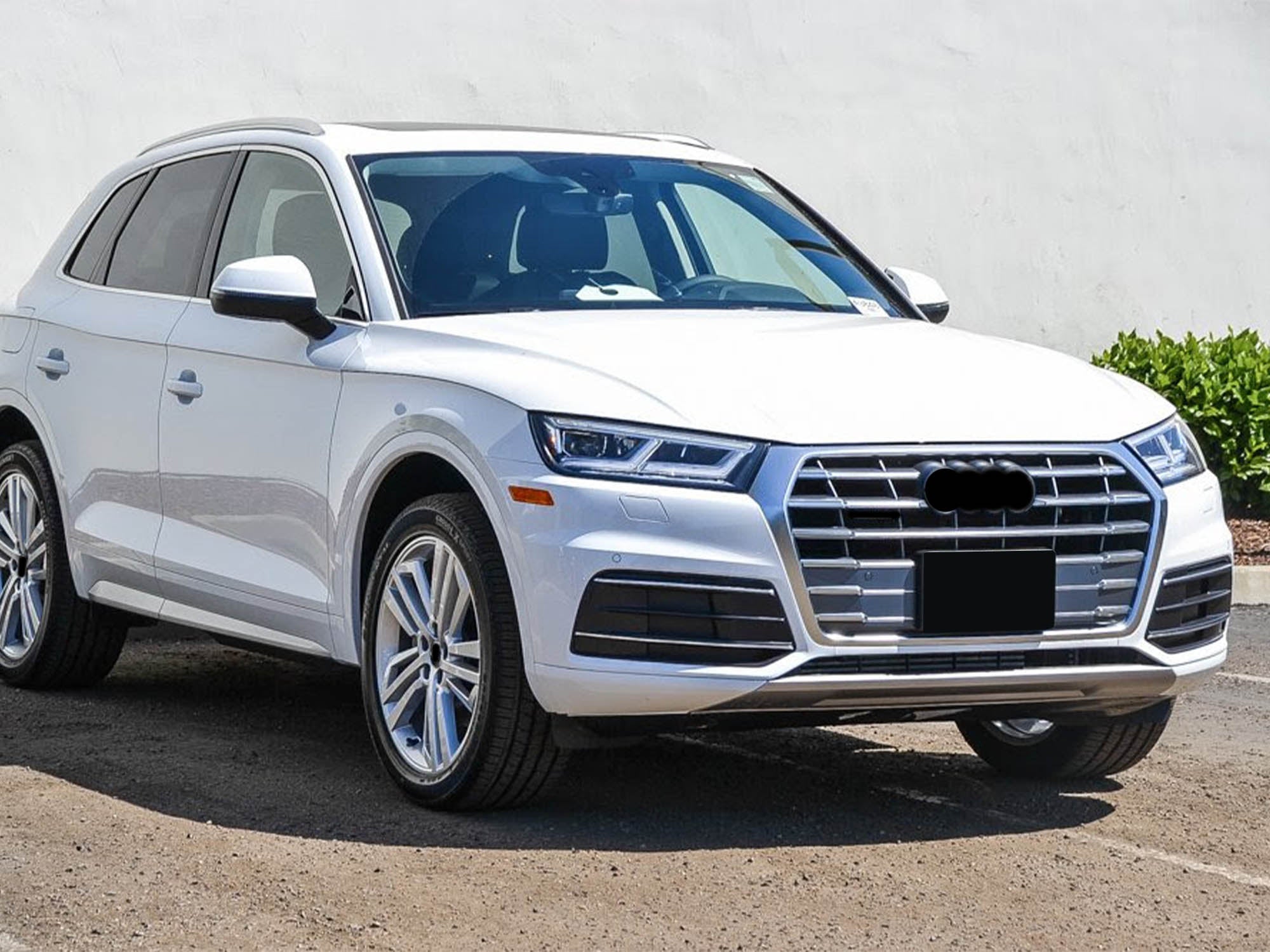 Lüftungsgitter Nebelscheinwerfer Gitter Schwarz Glanz für Audi Q5 FY Serien. 2017-2020