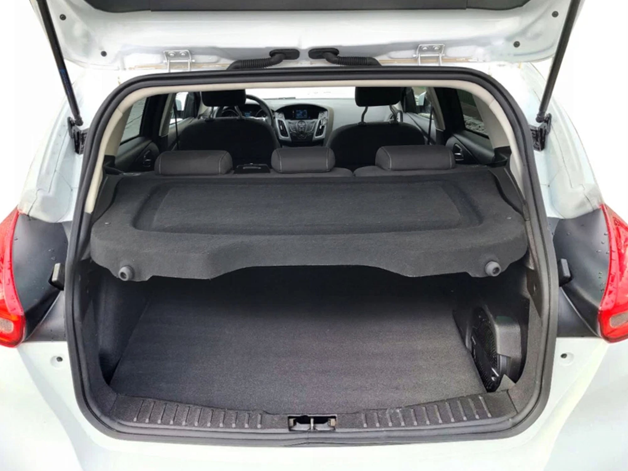 Für Ford Focus MK3 Fließheck 2011-2018 Schwarz Hutablage Laderaumabdeckung