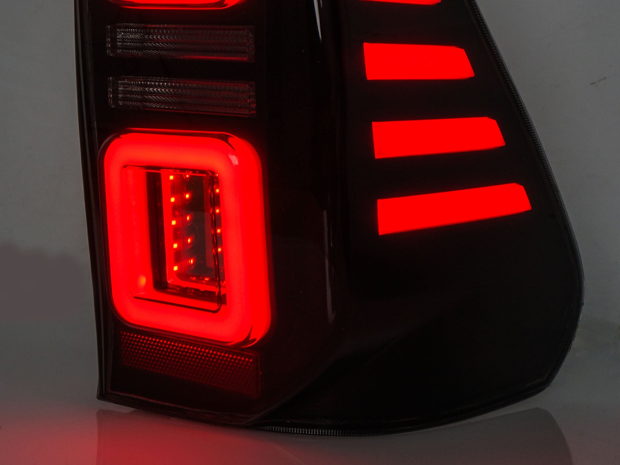 NEU LED Rückleuchten Heckleuchten Rücklicht Für Toyota Hilux Revo 2015-2020