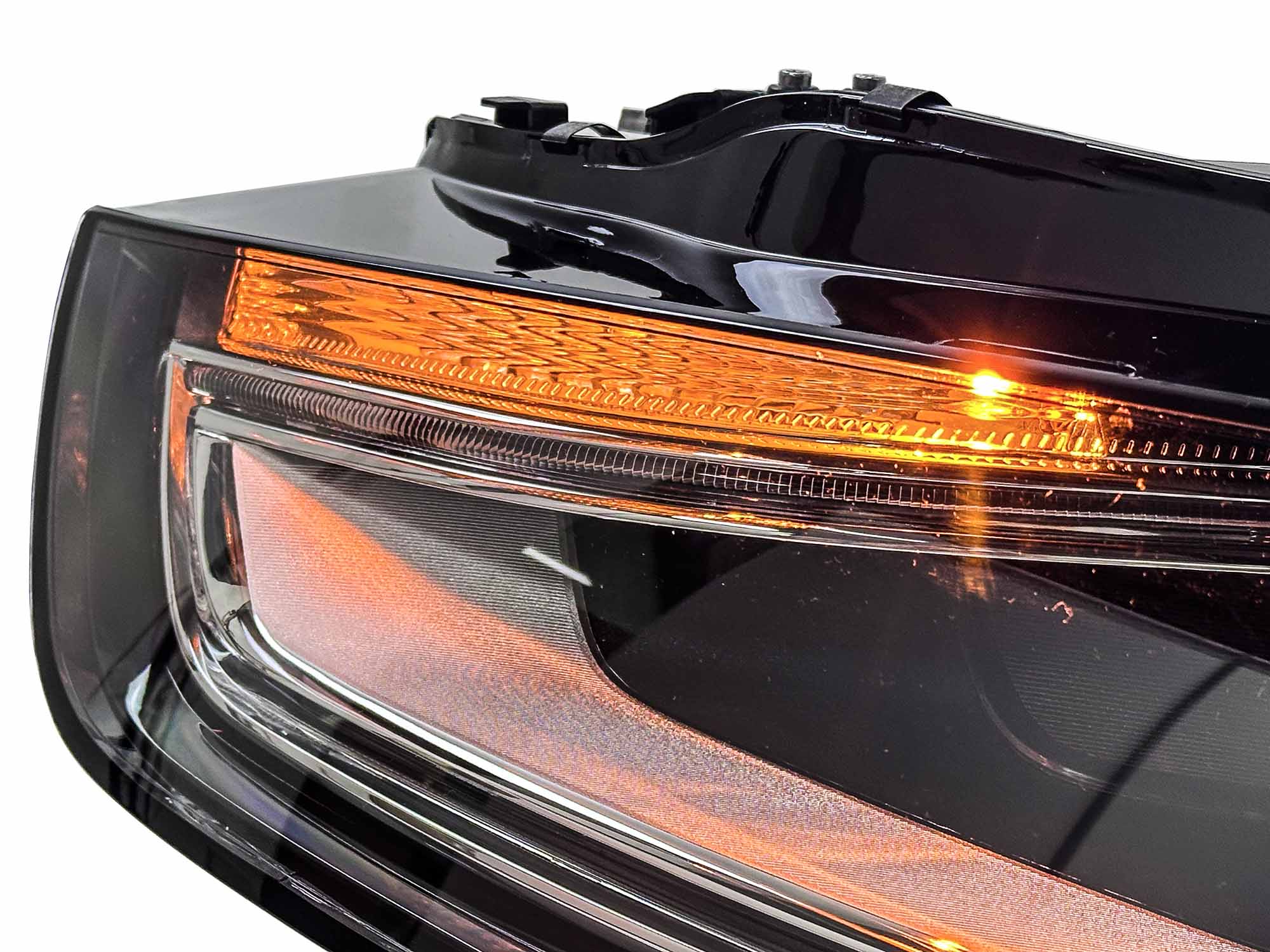 Xenon Scheinwerfer Frontscheinwerfer Tagfahrlicht Links für Audi A4 B8 8K 12-15 8K0941043