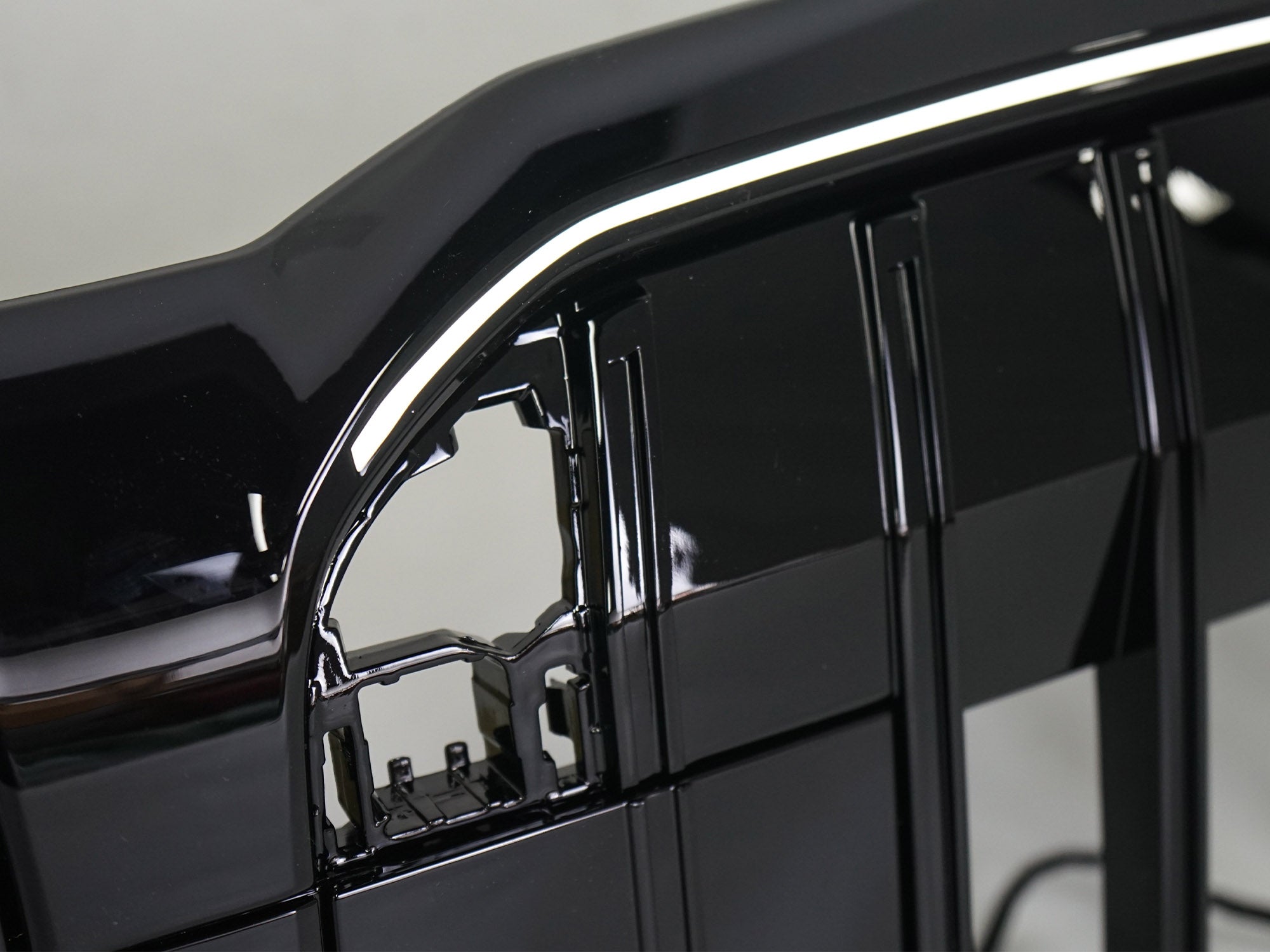 LED Kühlergrill Niere Frontgrill Grill Schwarz für BMW 5er G60 G61 i5 2023-2026