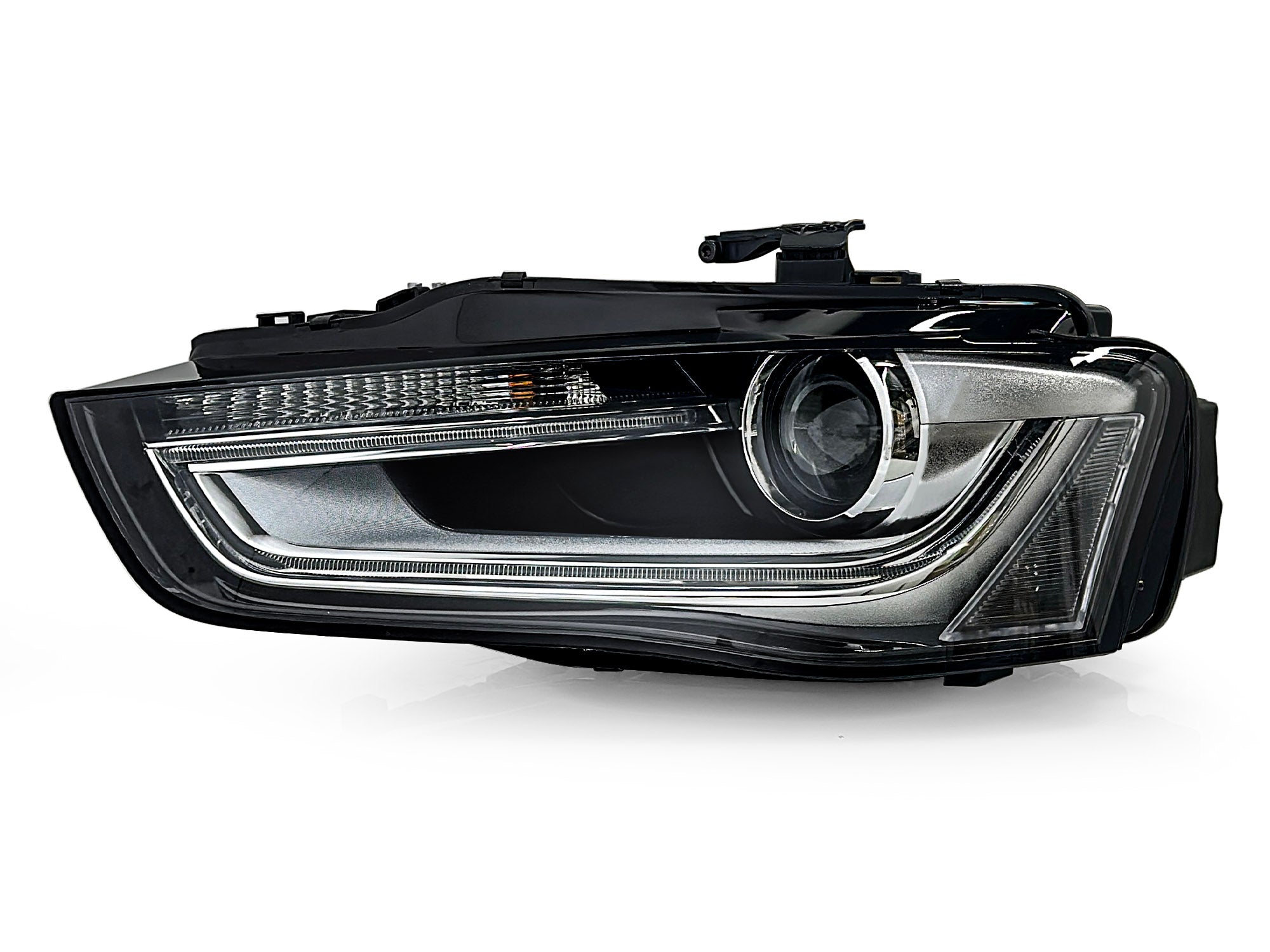 Xenon Scheinwerfer Frontscheinwerfer Tagfahrlicht Links für Audi A4 B8 8K 12-15 8K0941043