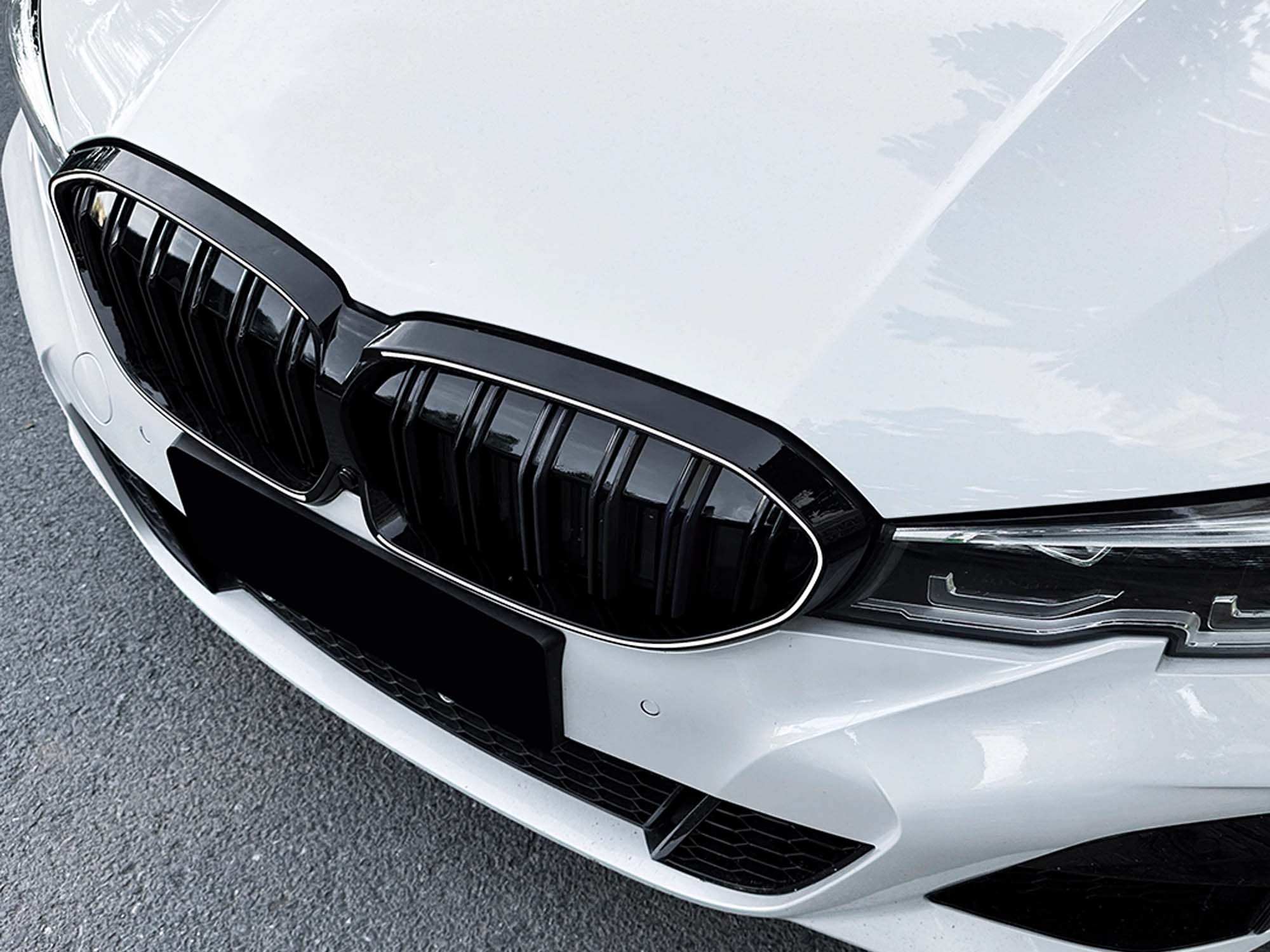 Schwarz Doppelsteg LED Kühlergrill Grill Frontgrill für BMW 3er G20 G21 2019-2022 vor LCI
