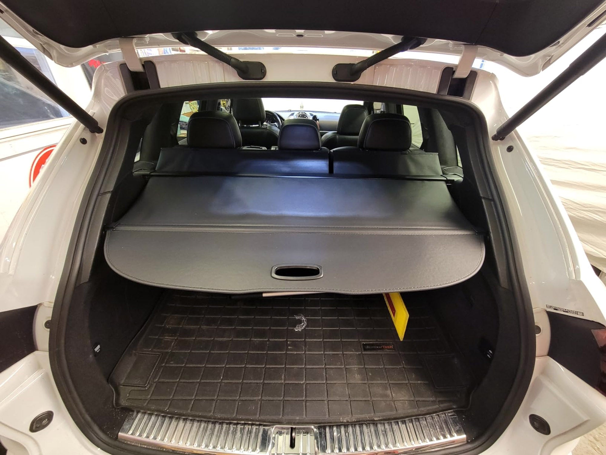 Für Porsche Cayenne 92A 10-17 Schwarz Laderaumabdeckung Abdeckrollo Kofferraum Rollo