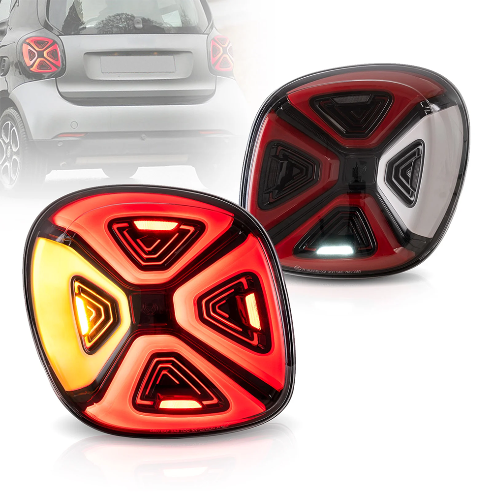 NEU LED Rückleuchte Rücklicht Rot Rauch für Mercedez Benz Smart 453 Fortwo Forfour  2015-2019