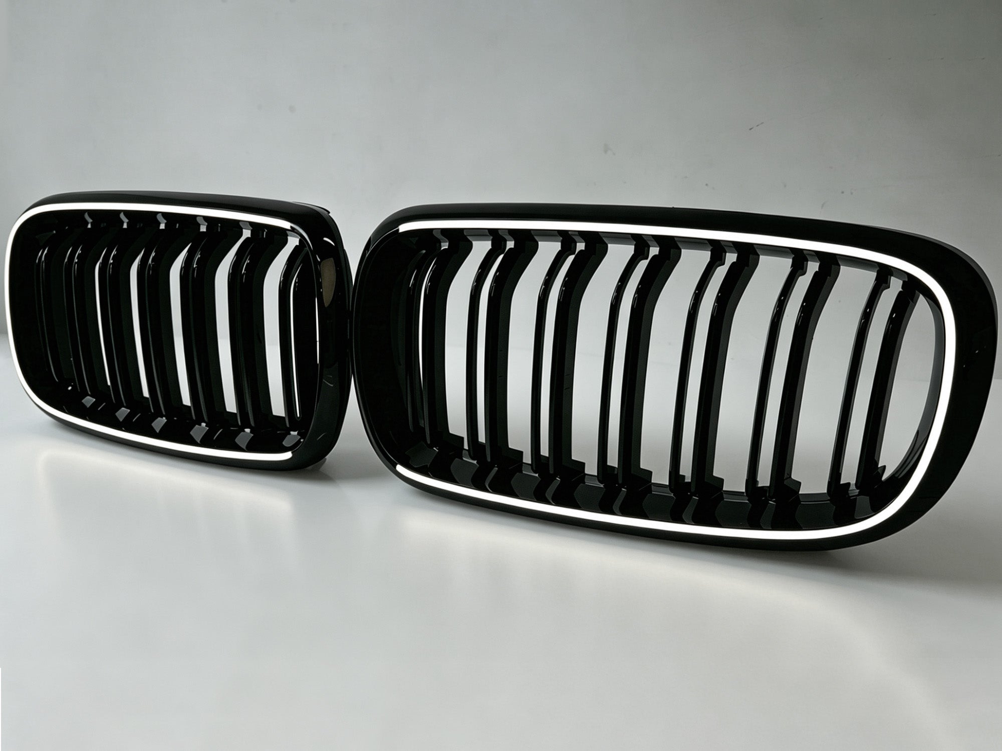 Schwarz LED Kühlergrill Grill Frontgrill für BMW X5 F15 X6 F16 14-18